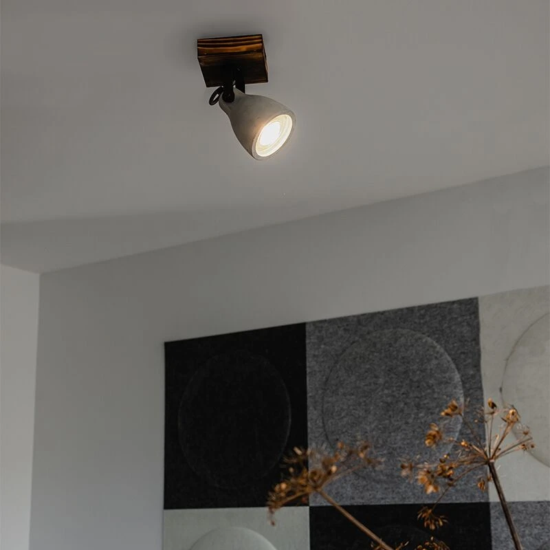 Am billigsten 🥰 QAZQA Industrieller Deckenstrahler Holz mit Beton - Creto 🛒 1 Am billigsten 🥰 QAZQA Industrieller Deckenstrahler Holz mit Beton - Creto 🛒